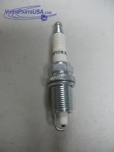 Spark Plugs - Champion OE 92-02 Dodge Viper - Image 2