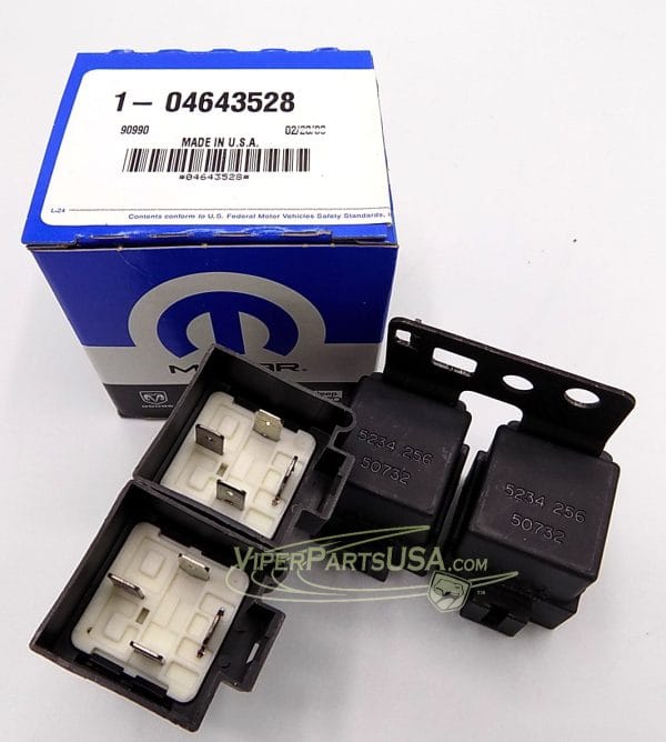 Electrical:  Relay 92-96 RT10 Dodge Viper - Image 2