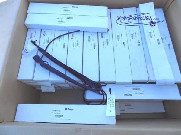 Wiper Arm RH or LH 92-02 RT10/GTS Dodge Viper - Image 4