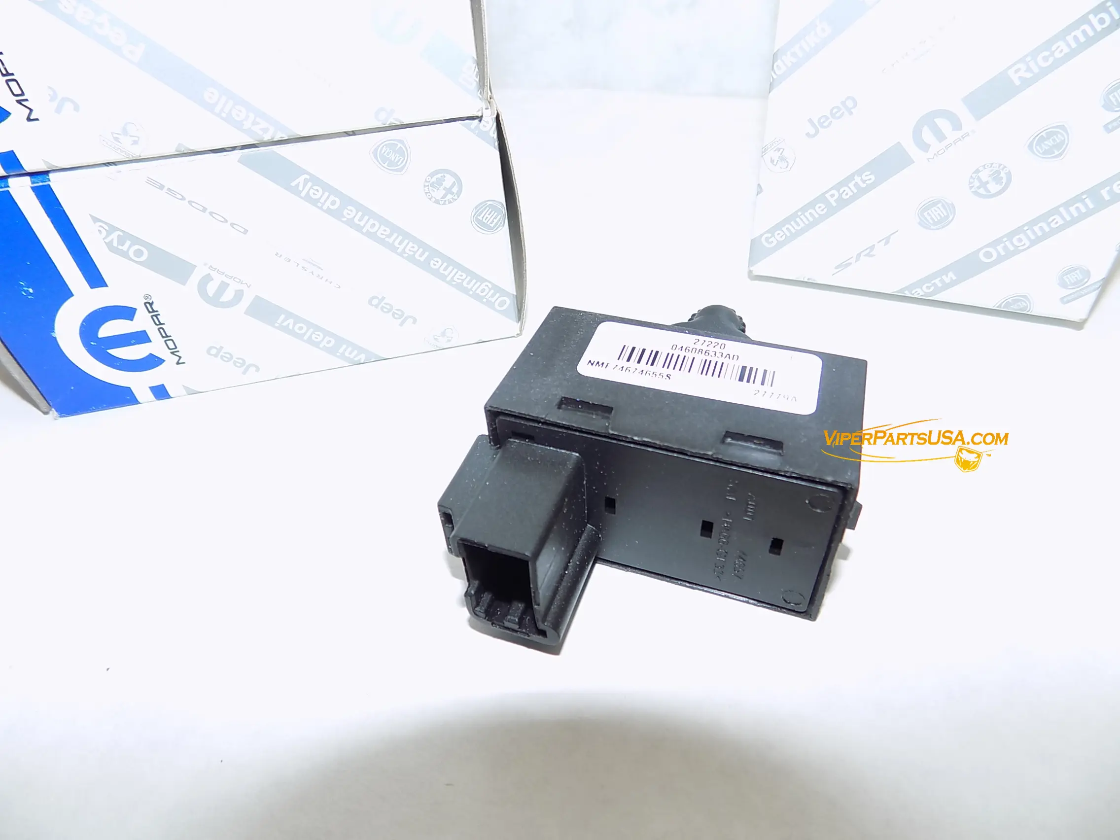 Power Window Switch 03-10 Dodge Viper - Image 3